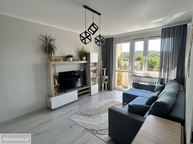 Mieszkanie 2-pokojowe Wejherowo, os. Kaszubskie. Zdjęcie 1