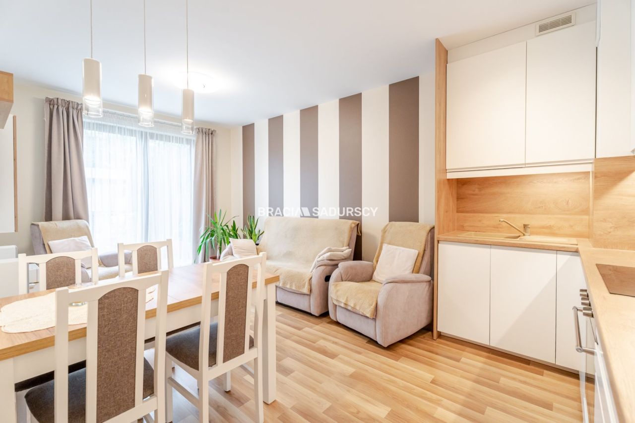 Mieszkanie 3-pokojowe Kraków Podgórze Duchackie, ul. Michała Ossowskiego. Zdjęcie 6