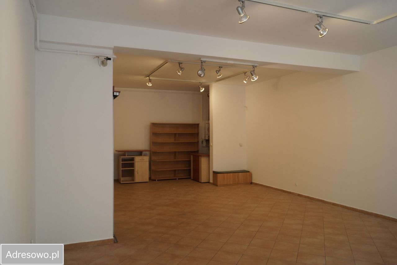 Lokal Grodzisk Mazowiecki Centrum, ul. ks. M. Tokarzewskiego. Zdjęcie 6