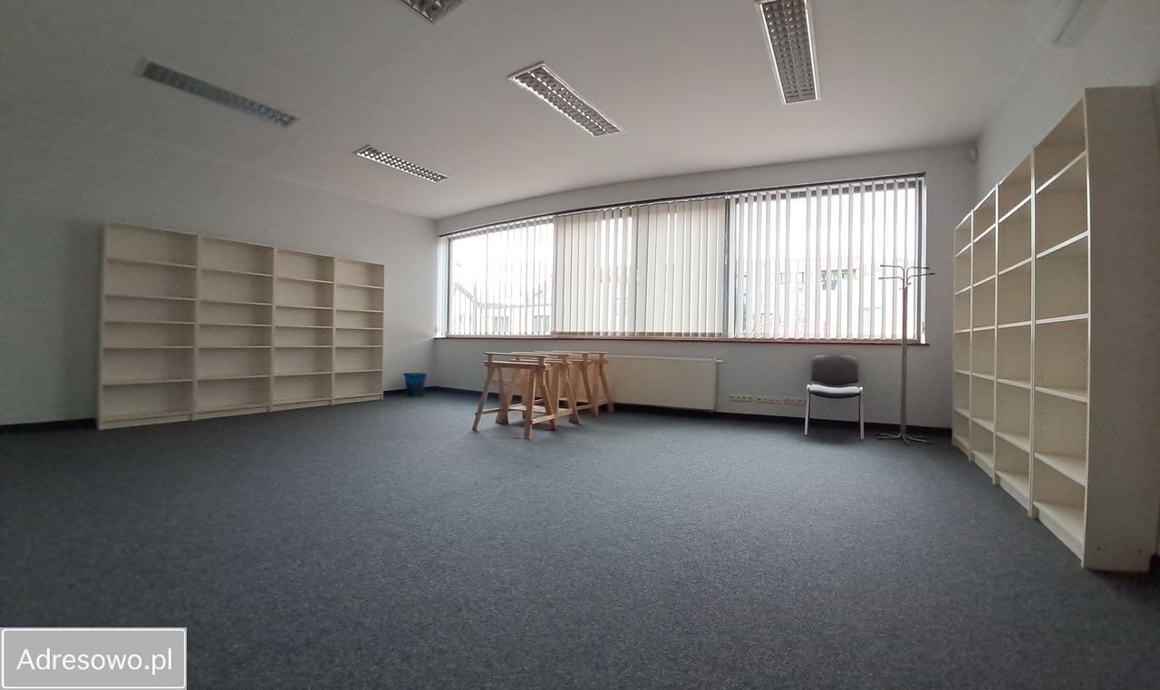 Biuro Wrocław Psie Pole, ul. Piotra Czajkowskiego. Zdjęcie 5