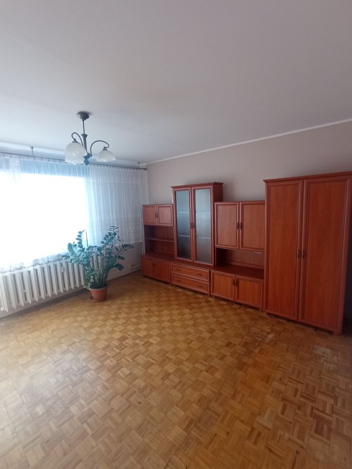 Mieszkanie 3-pokojowe Kalisz Dobrzec, ul. Prymasa Stefana Wyszyńskiego. Zdjęcie 3