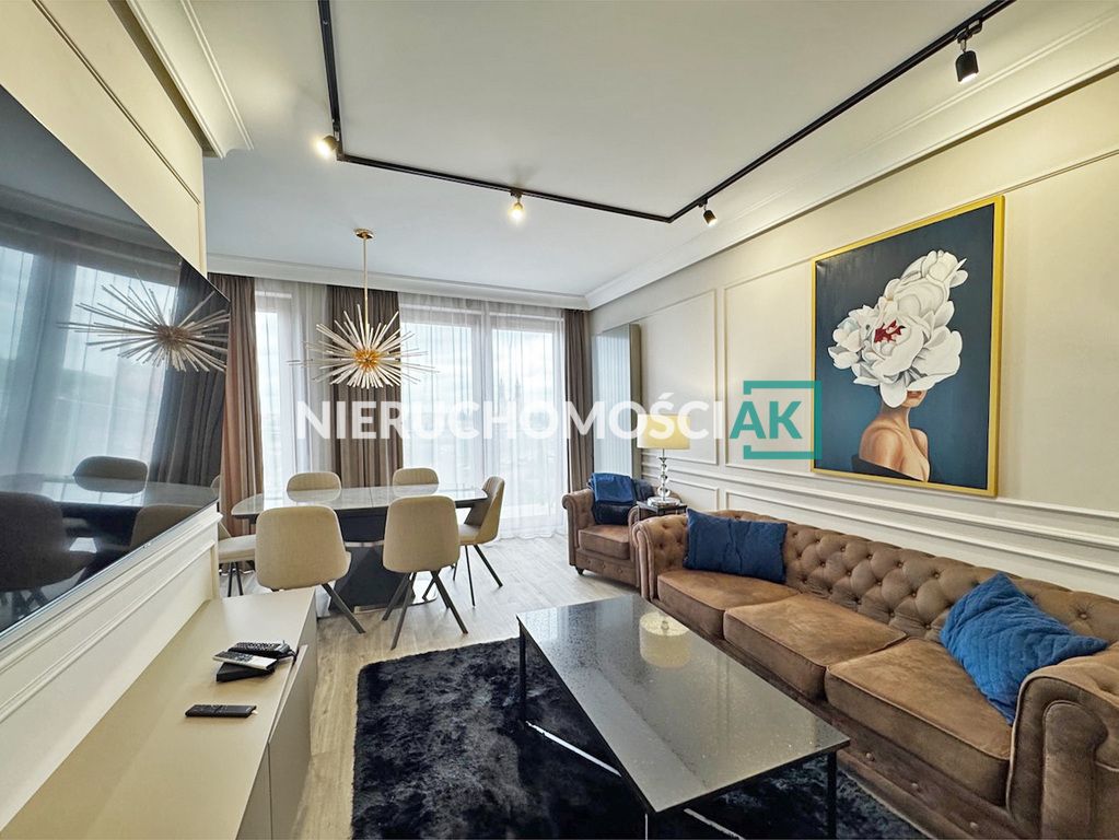 Mieszkanie 3-pokojowe Poznań, ul. Wenecjańska. Zdjęcie 2