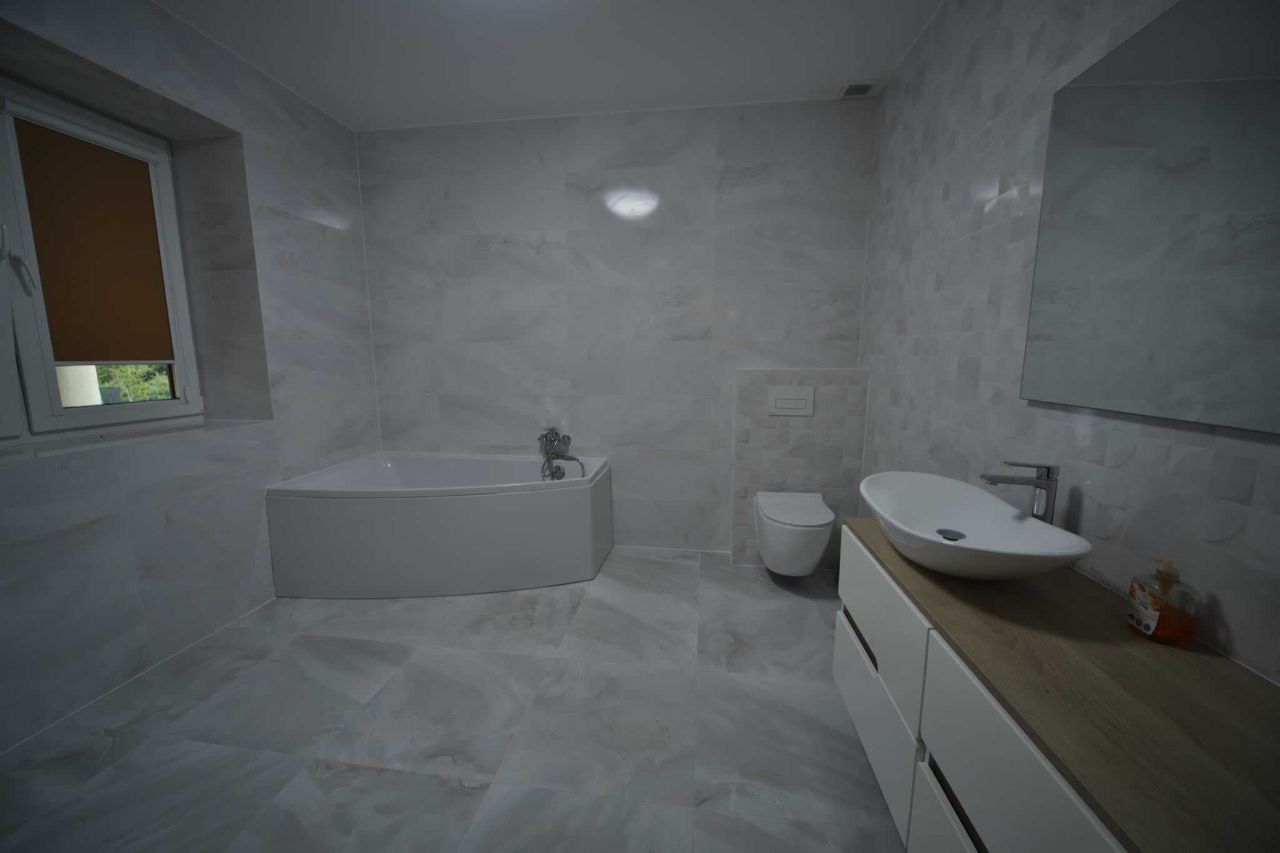 Mieszkanie 3-pokojowe Żołynia. Zdjęcie 5