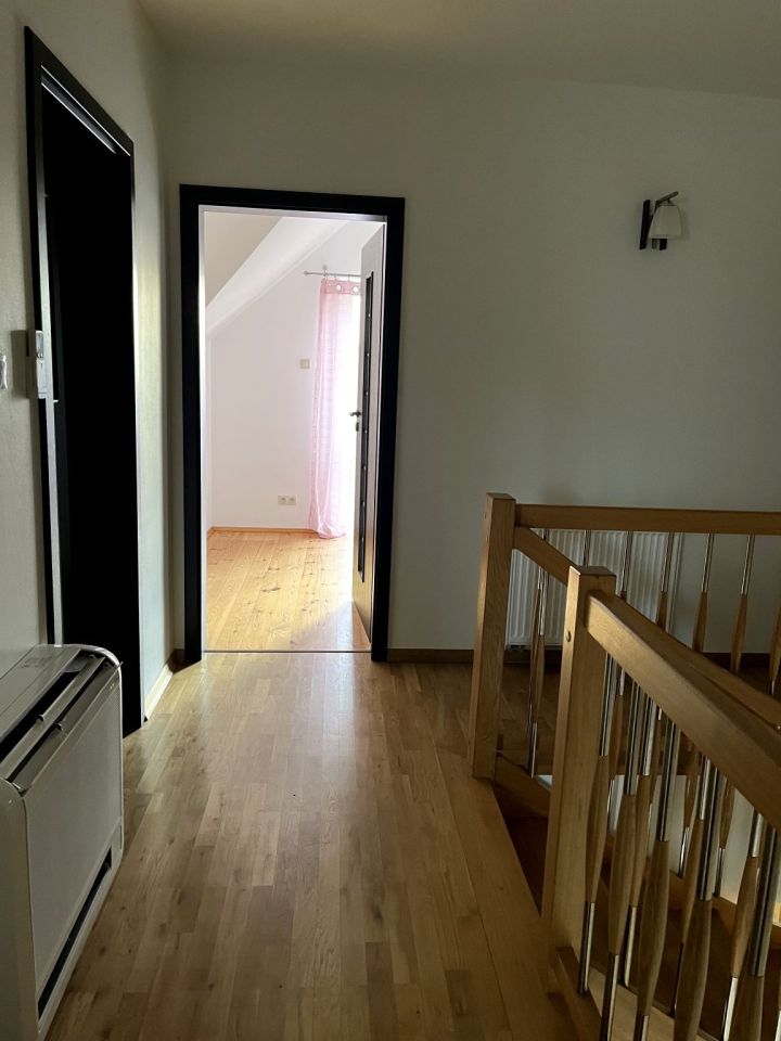 bliźniak, 5 pokoi Lasowice. Zdjęcie 16