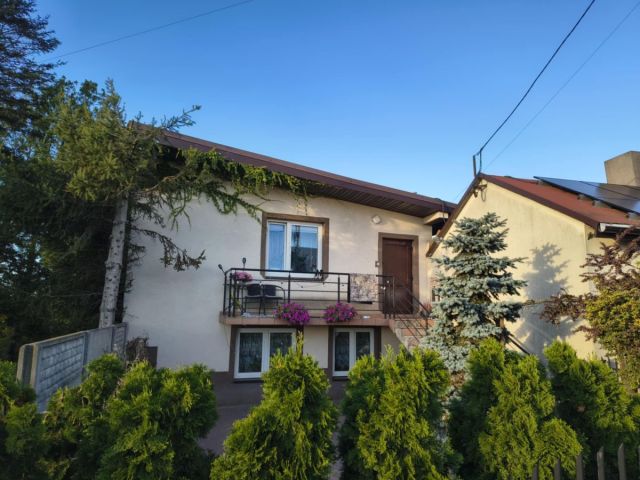 dom wolnostojący, 5 pokoi Jeżów. Zdjęcie 1