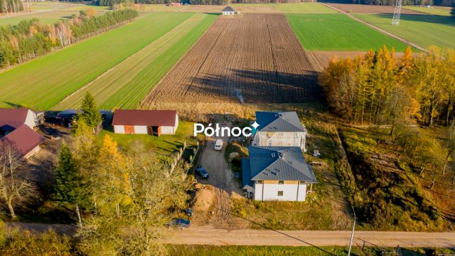 bliźniak, 5 pokoi Gajowniki. Zdjęcie 21