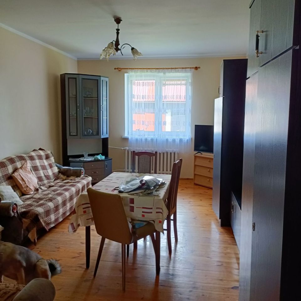 bliźniak, 3 pokoje Laski. Zdjęcie 2