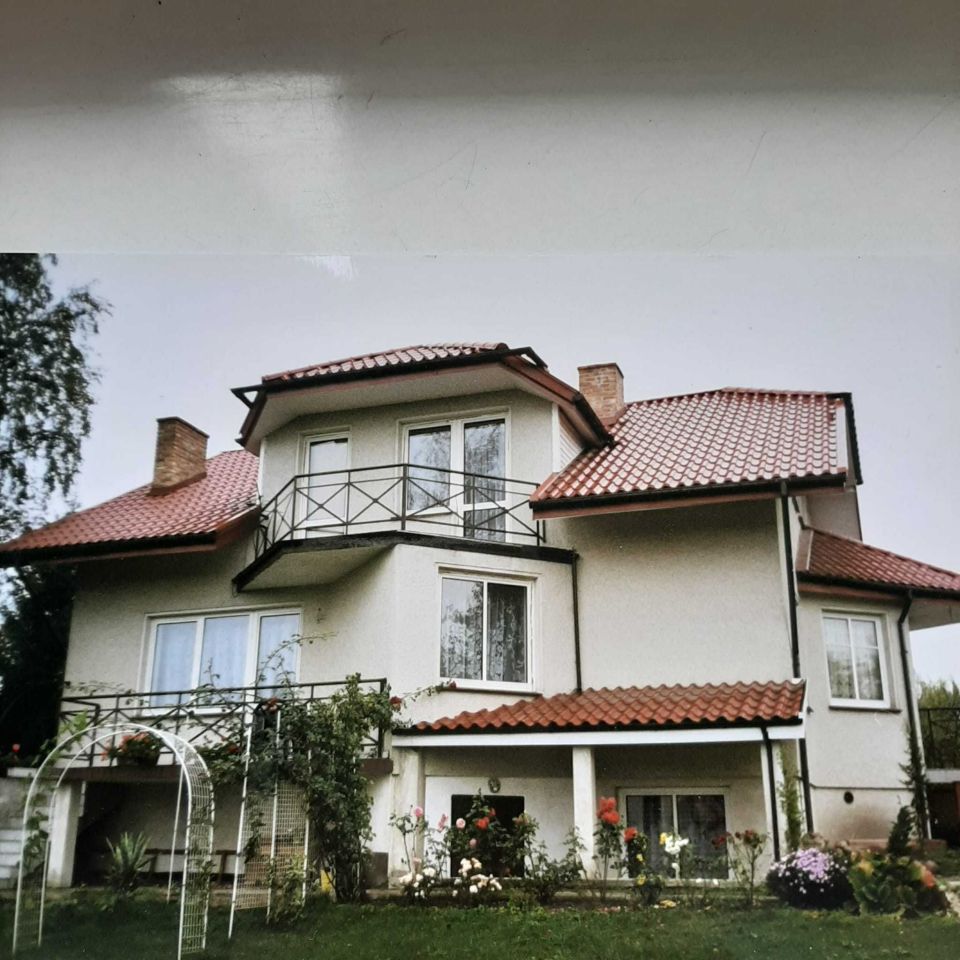 dom wolnostojący, 6 pokoi Częstochowa Lisiniec. Zdjęcie 1