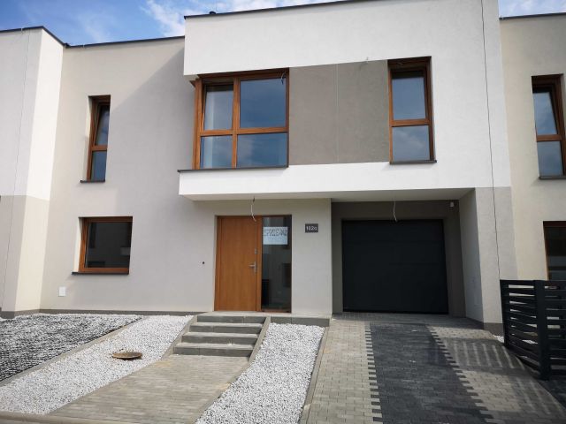 dom szeregowy Częstochowa Parkitka, ul. Małopolska. Zdjęcie 1