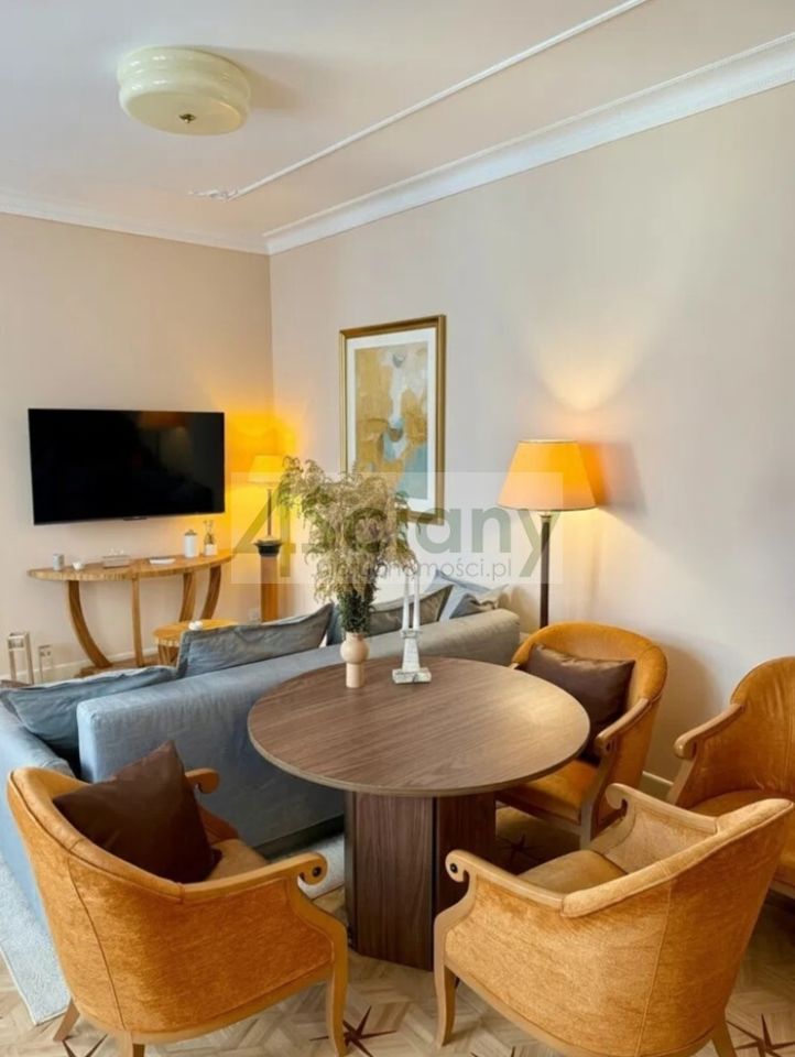 Mieszkanie 3-pokojowe Warszawa Śródmieście, ul. Nowy Świat. Zdjęcie 3