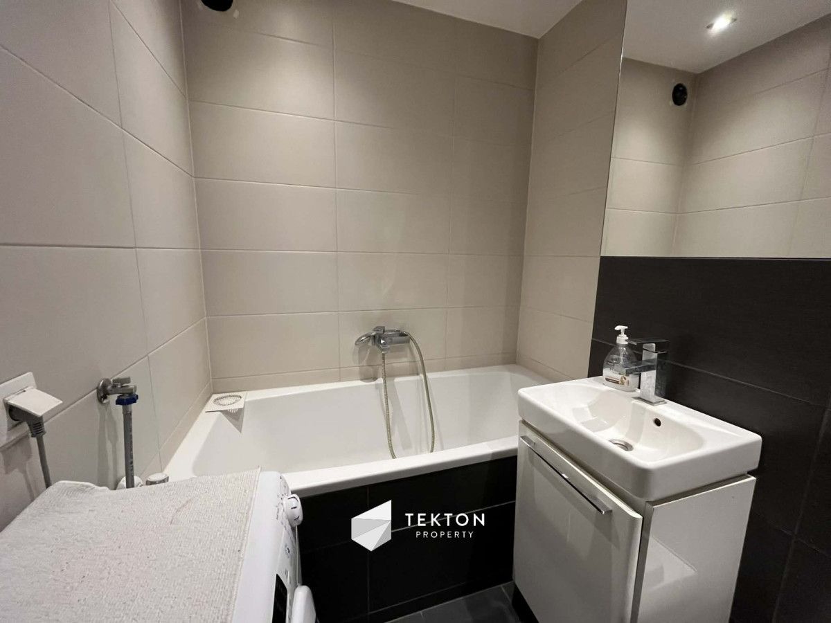 Mieszkanie 4-pokojowe Kraków Mistrzejowice, os. Piastów. Zdjęcie 2