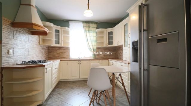 dom wolnostojący, 11 pokoi Sułkowice. Zdjęcie 21