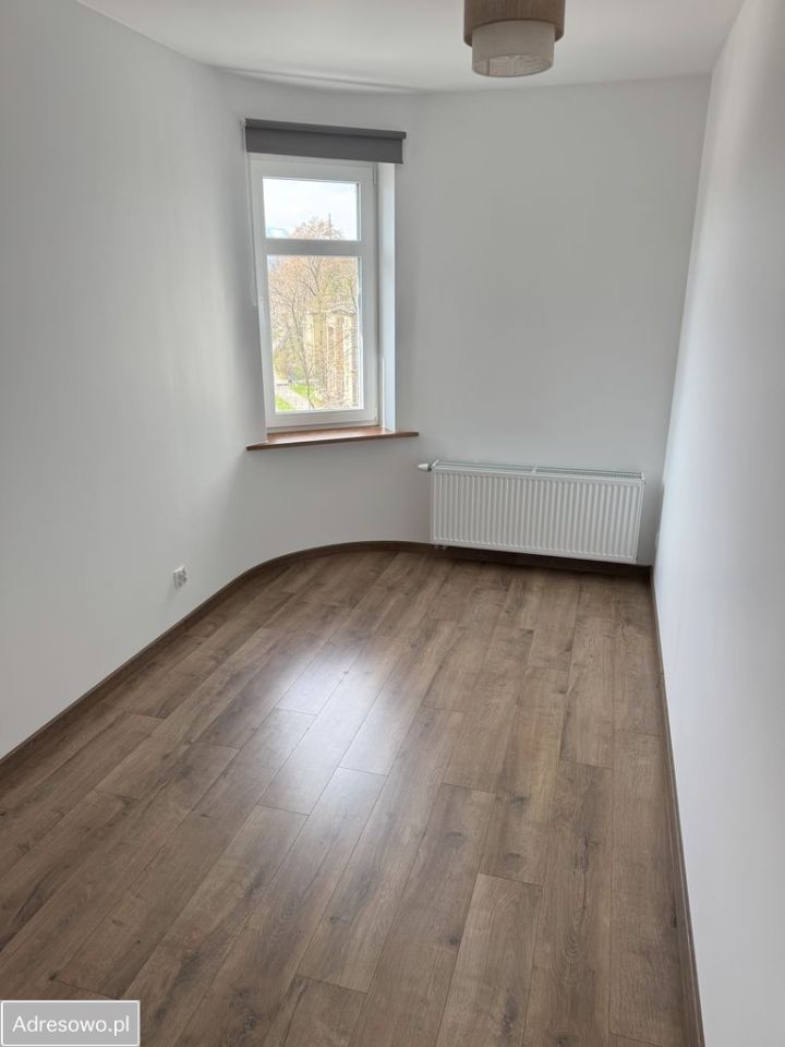 Mieszkanie 6-pokojowe Jelenia Góra Centrum, ul. Adama Mickiewicza. Zdjęcie 11