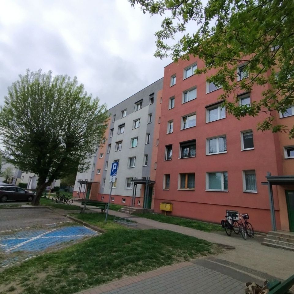 Mieszkanie 3-pokojowe Jarocin, os. Osiedle Konstytucji 3 Maja. Zdjęcie 6