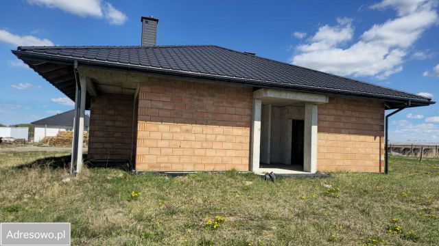 dom wolnostojący, 4 pokoje Żerdź. Zdjęcie 1