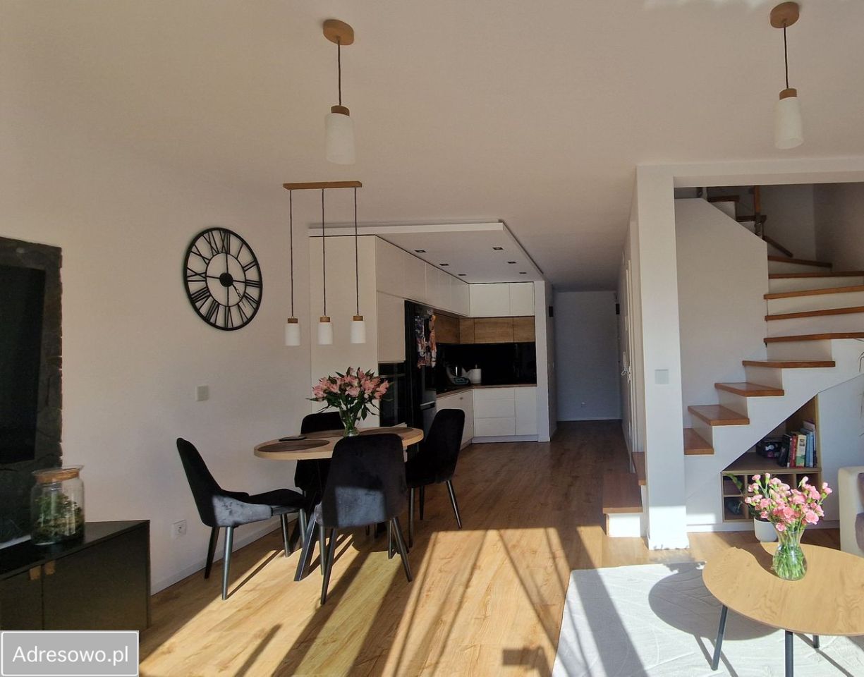 Mieszkanie 3-pokojowe Nowa Wola, ul. Mieczyków. Zdjęcie 7