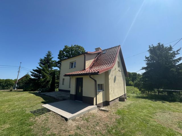 dom wolnostojący, 3 pokoje Chmielówka. Zdjęcie 1