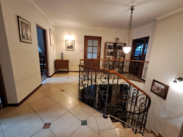 dom wolnostojący, 7 pokoi Warszawa Ursynów, ul. Bażancia. Zdjęcie 18