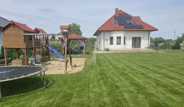 dom wolnostojący Ciecierzyce, ul. Malwowa