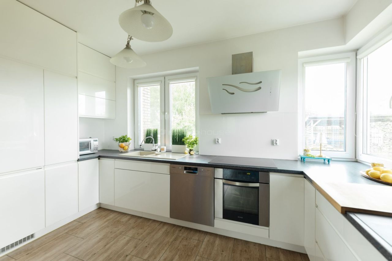 dom wolnostojący, 6 pokoi Żabiczyn. Zdjęcie 13