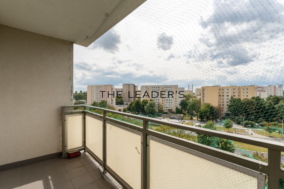 Mieszkanie 2-pokojowe Warszawa Gocław, ul. gen. Tadeusza Bora-Komorowskiego. Zdjęcie 4