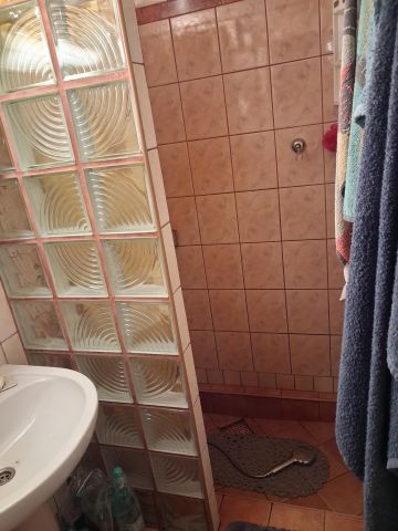 dom letniskowy, 5 pokoi Tarnów Jezierny, ul. Świerkowa. Zdjęcie 8