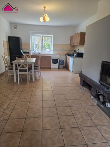 dom wolnostojący, 5 pokoi Szydłówiec. Zdjęcie 5