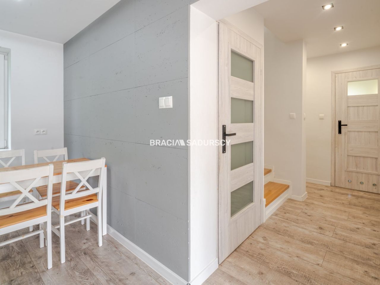 dom wolnostojący, 5 pokoi Polanka Hallera. Zdjęcie 9