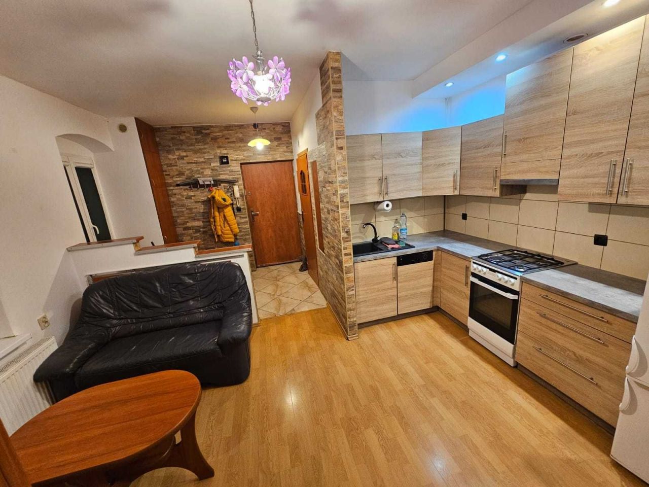 Mieszkanie 2-pokojowe Jelenia Góra Centrum. Zdjęcie 4