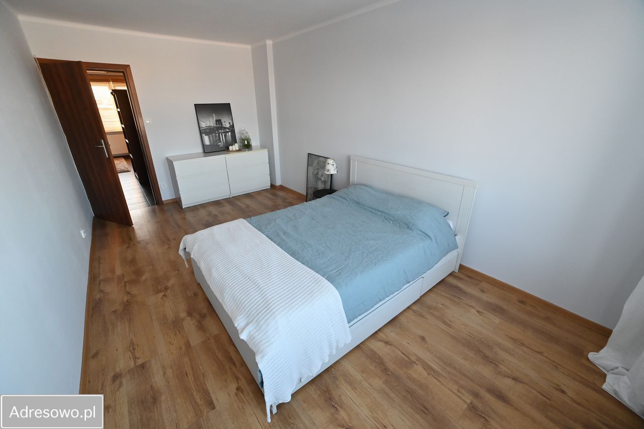 Mieszkanie 3-pokojowe Krotoszyn, ul. Sienkiewicza. Zdjęcie 3