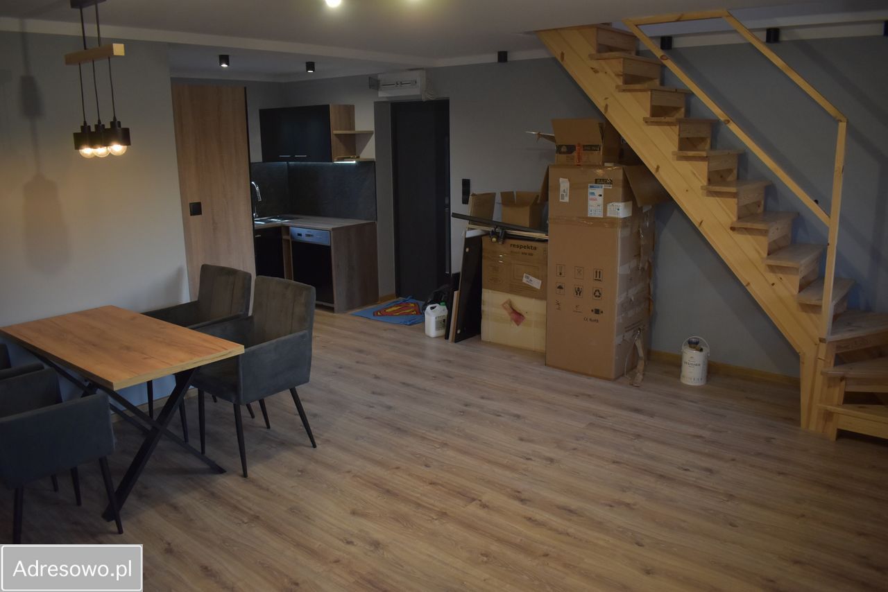 bliźniak, 2 pokoje Rów. Zdjęcie 10