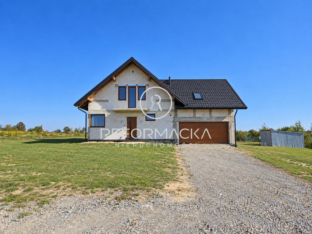 dom wolnostojący, 6 pokoi Lecka. Zdjęcie 1