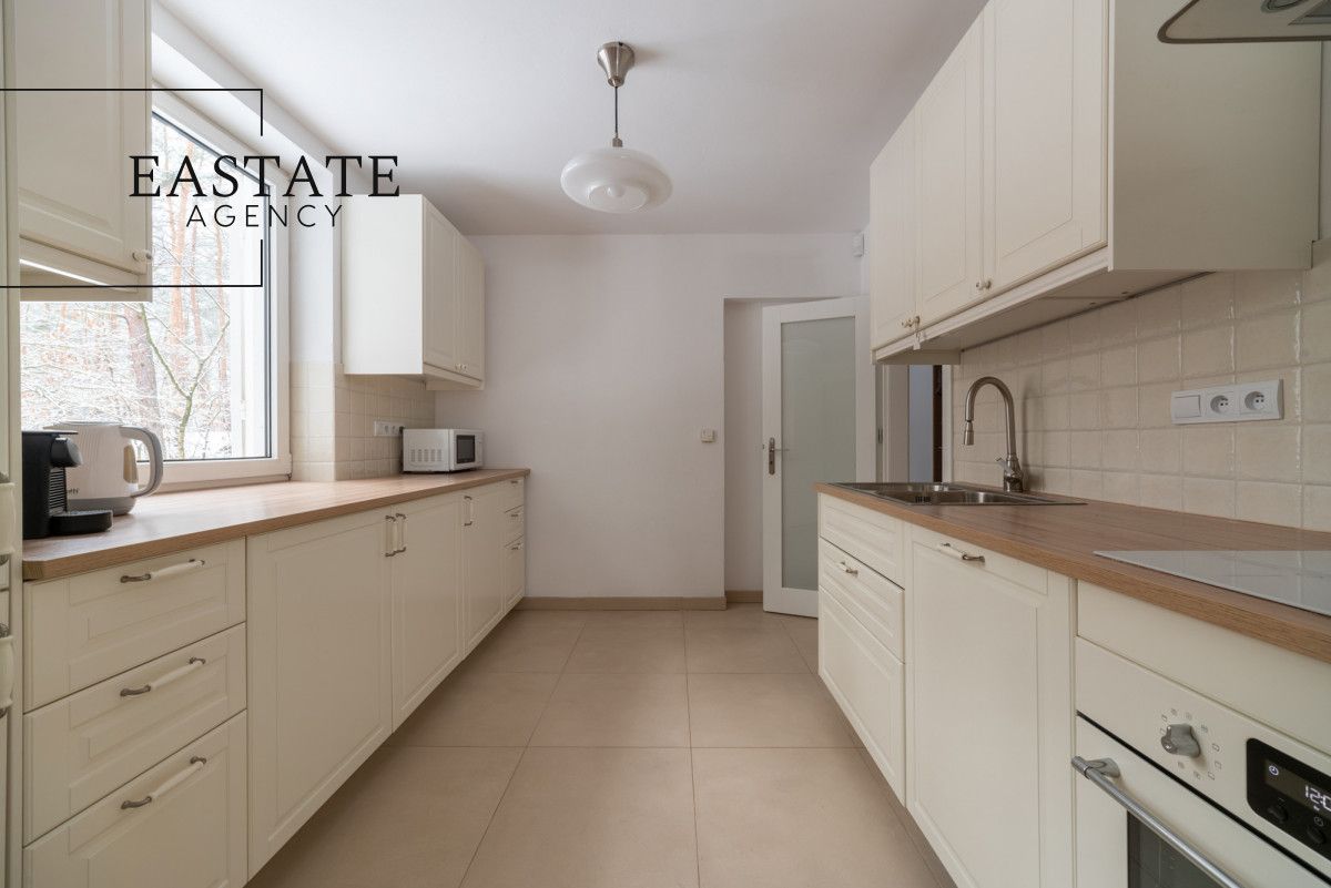 dom wolnostojący, 8 pokoi Wilga. Zdjęcie 8