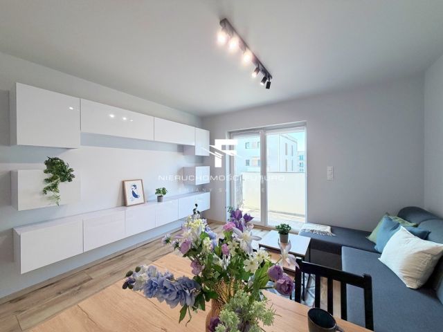 Mieszkanie 2-pokojowe Dopiewiec, ul. Róży Wiatrów. Zdjęcie 2