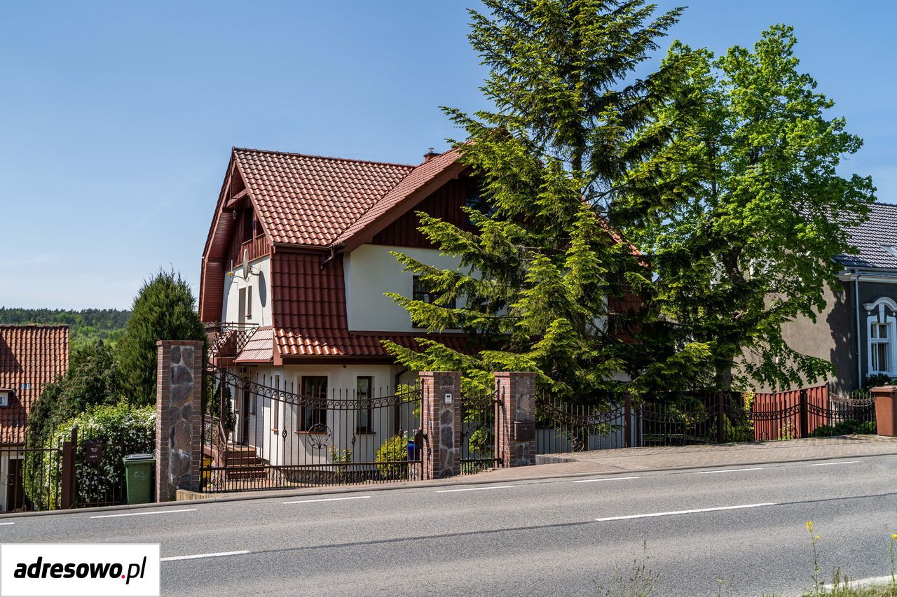 dom wolnostojący, 10 pokoi Mrągowo, ul. Wolności. Zdjęcie 13