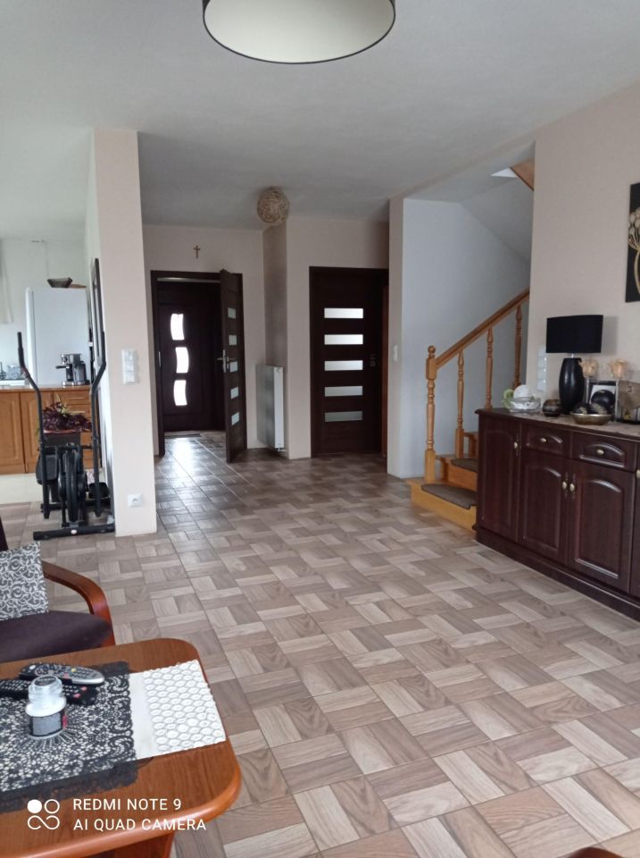 dom wolnostojący, 5 pokoi Wierzchoniów. Zdjęcie 3