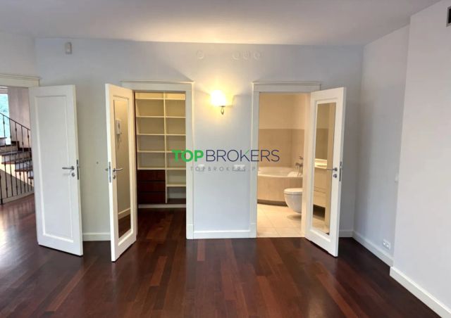 dom wolnostojący, 13 pokoi Warszawa Wawer. Zdjęcie 14