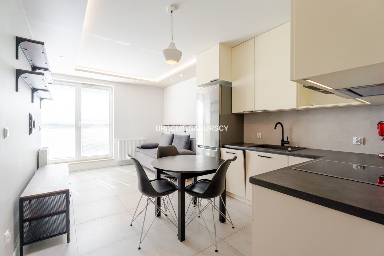 Mieszkanie 2-pokojowe Kraków Dębniki, ul. bpa Albina Małysiaka. Zdjęcie 2