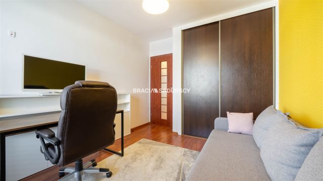 Mieszkanie 3-pokojowe Kraków Kosocice, ul. Romana Żelazowskiego. Zdjęcie 12