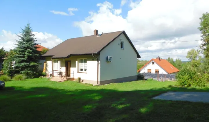 dom wolnostojący, 4 pokoje Młodzawy Małe