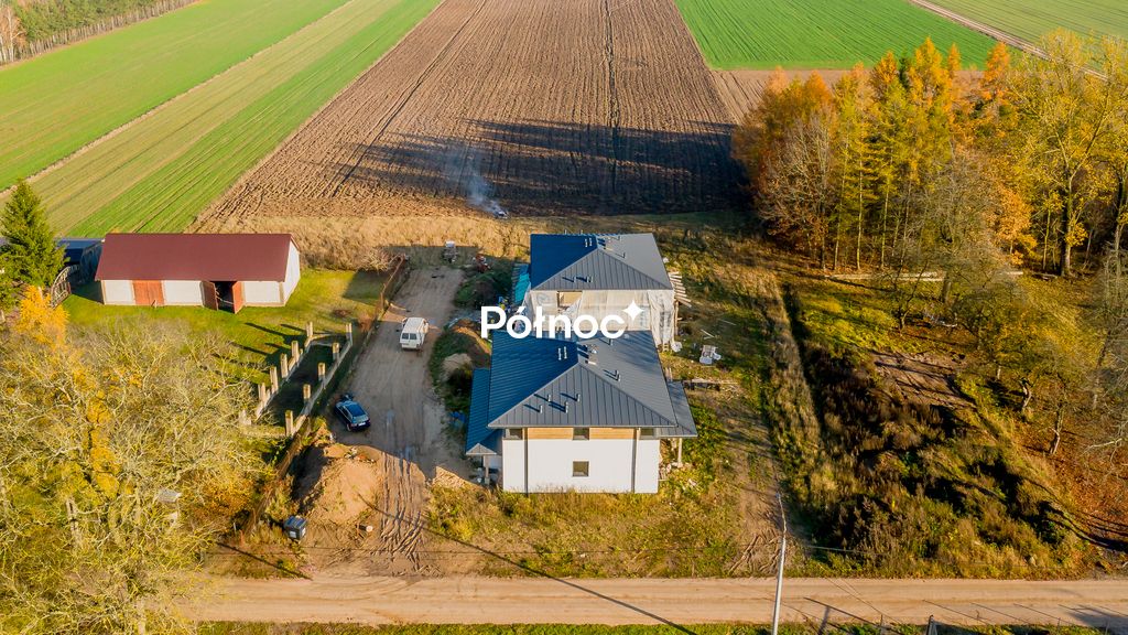 bliźniak, 5 pokoi Gajowniki. Zdjęcie 32