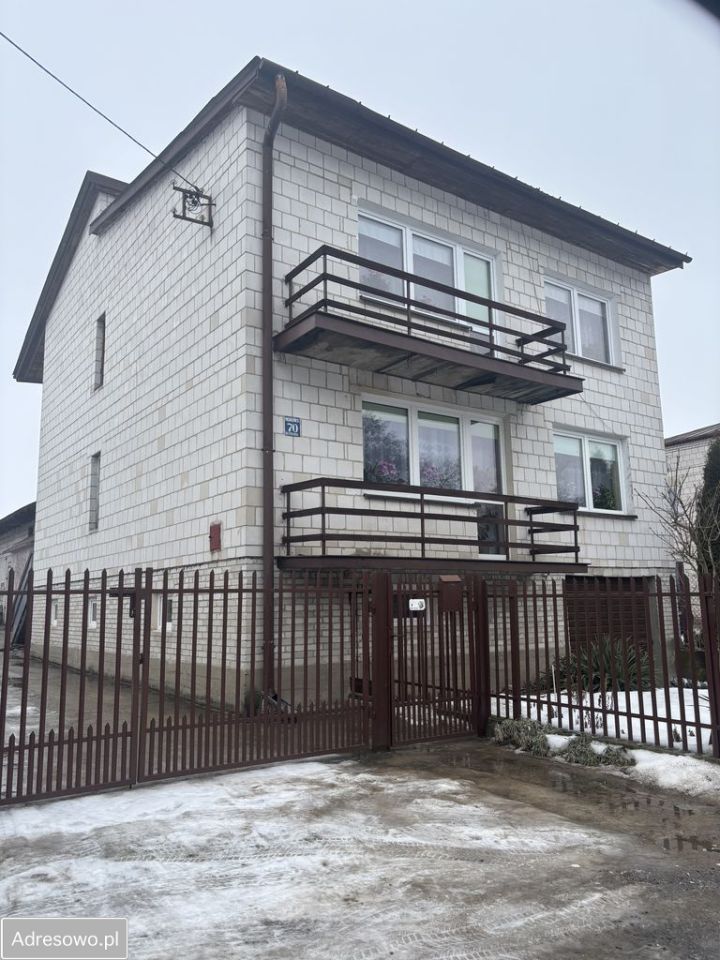 dom wolnostojący, 6 pokoi Michałów Dolny. Zdjęcie 1