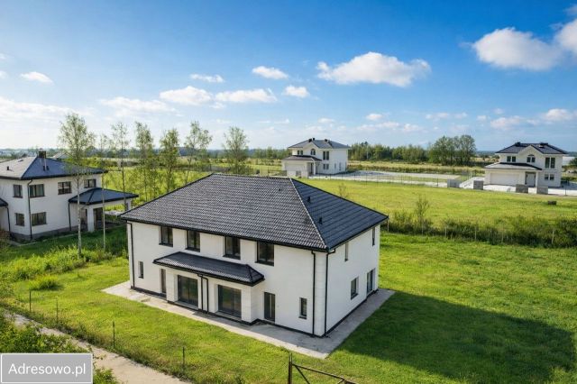 bliźniak, 4 pokoje Wiktorów, ul. Pogodna. Zdjęcie 1