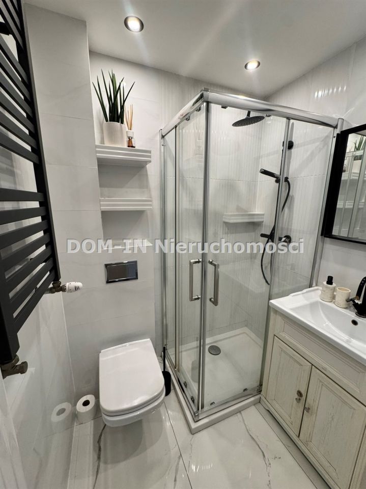 Mieszkanie 3-pokojowe Jastrzębie-Zdrój Zdrój, ul. Władysława Broniewskiego. Zdjęcie 8