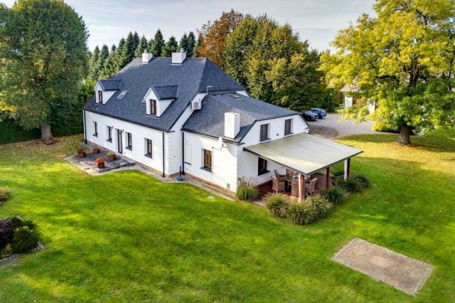 dom wolnostojący, 6 pokoi Chojno. Zdjęcie 2