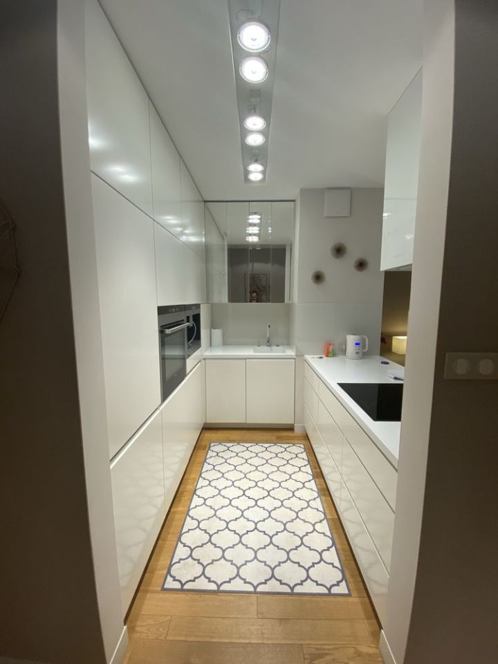 Mieszkanie 3-pokojowe Warszawa Śródmieście, ul. Stawki. Zdjęcie 3