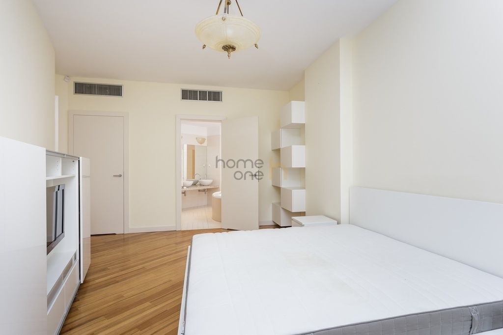 Mieszkanie 3-pokojowe Warszawa Śródmieście, ul. Niecała. Zdjęcie 9