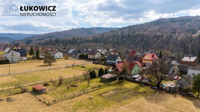 dom wolnostojący, 6 pokoi Ujsoły. Zdjęcie 35