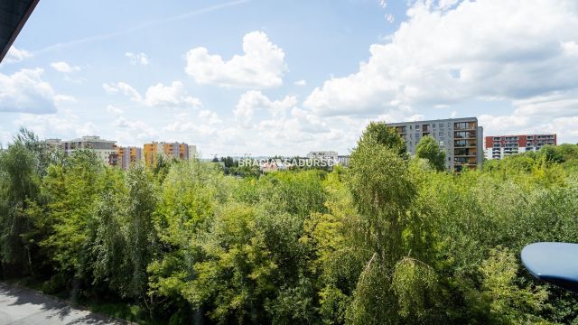 Mieszkanie 3-pokojowe Kraków Prądnik Czerwony, ul. abp. Zygmunta Szczęsnego Felińskiego. Zdjęcie 17