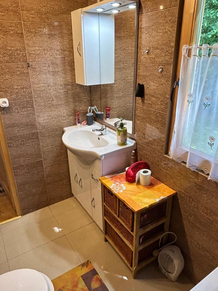 dom wolnostojący, 3 pokoje Hutki. Zdjęcie 8